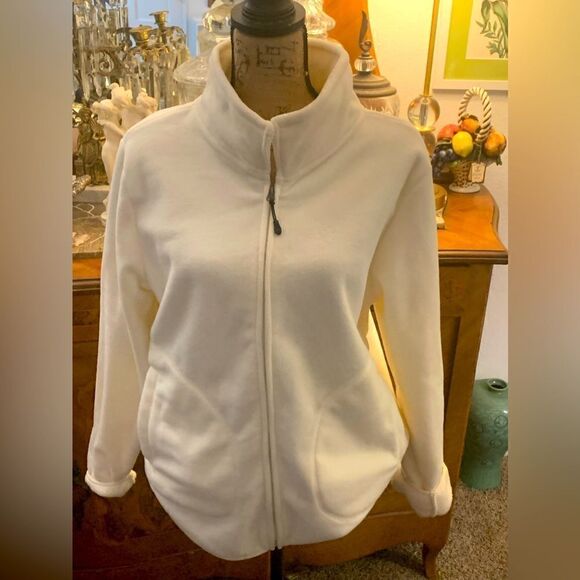 Size small Ivory fleece jacket - Picture 1 of 5